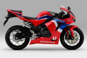 CBR600RR 2021 1