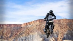 moto volando
