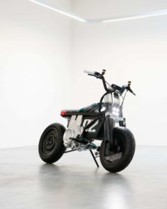 Concept CE02 frente