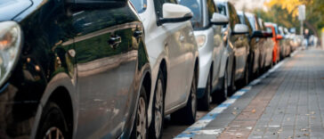 ¿Cómo estacionar un automóvil?