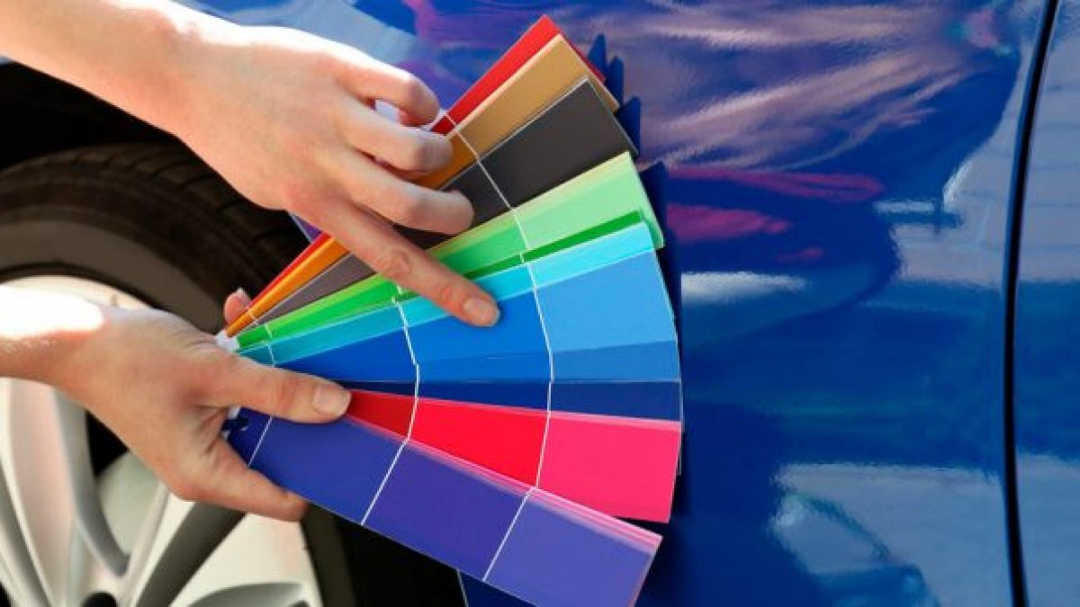 ¿Cómo elijo la pintura adecuada para mi auto?