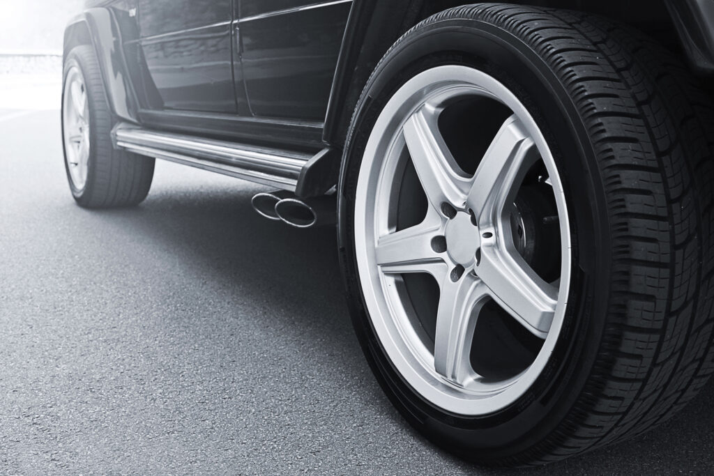 Aprende a elegir las llantas correctas de tu coche