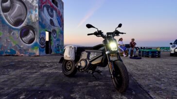 BMW Motorrad presenta su “eParkourer"