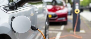 SEMARNAT publica estrategia para promover el uso de vehículos eléctricos
