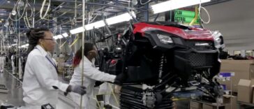 Honda celebra 25 años de producción enfocada en deportes de motor