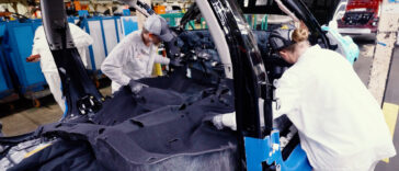 Honda recicla sus uniformes en automóviles nuevos