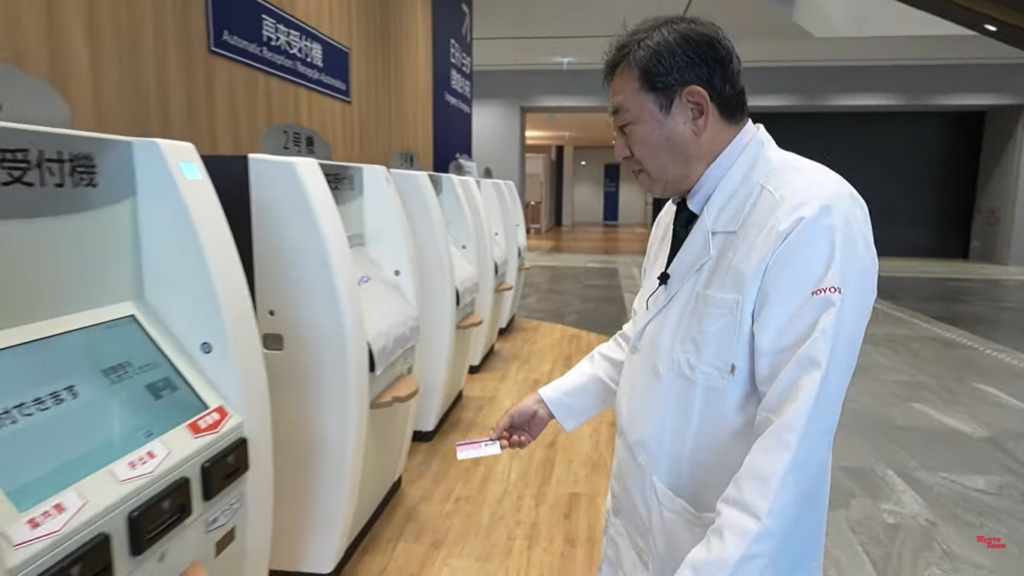 Toyota crea robots para el cuidado de la salud de las personas