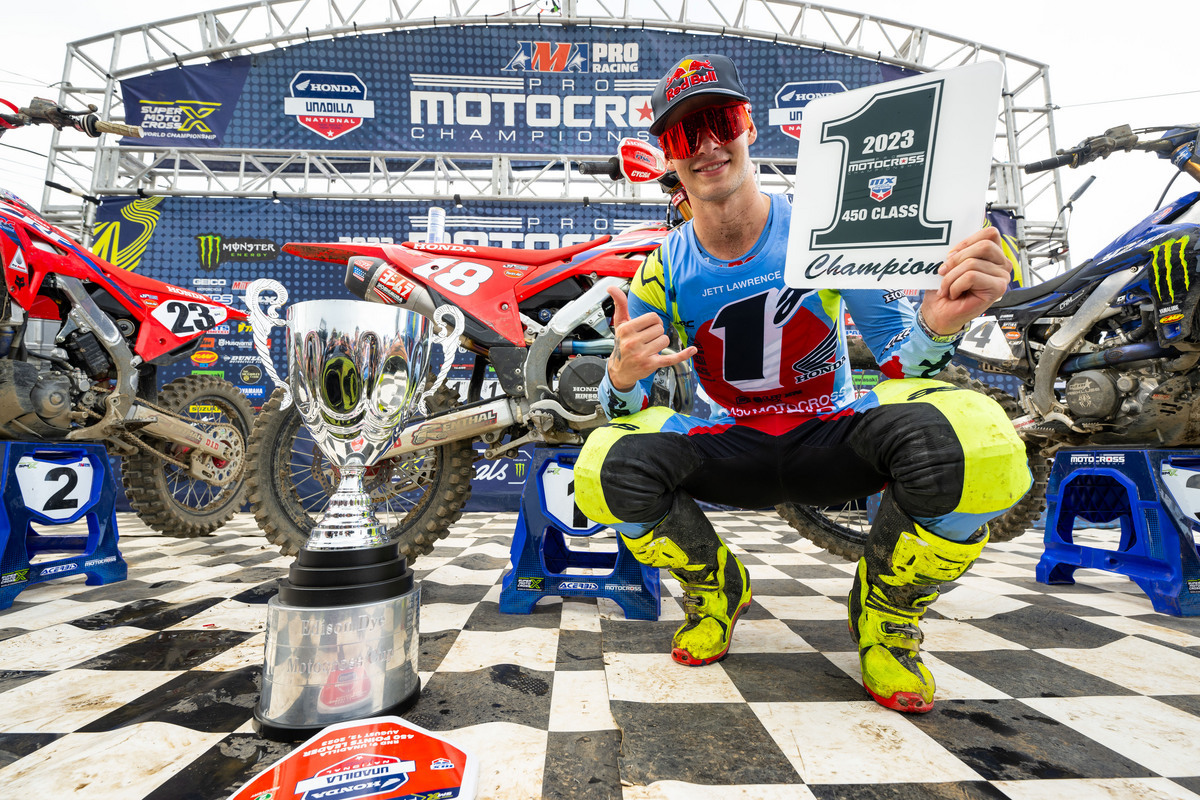 Jett Lawrence es el campeón de la AMA Pro MX 450