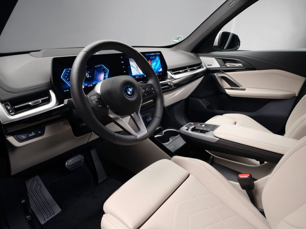 El nuevo BMW iX1 eDrive20 estará disponible para Latinoamérica 